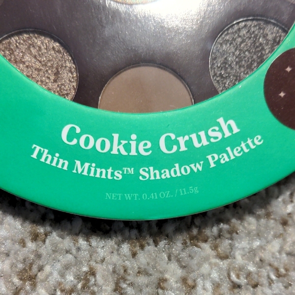 Hard Candy Cookie Crush "Coconut Caramel" & "Thin Mint" Eyeshadow Palettes - Picture 5 of 7
